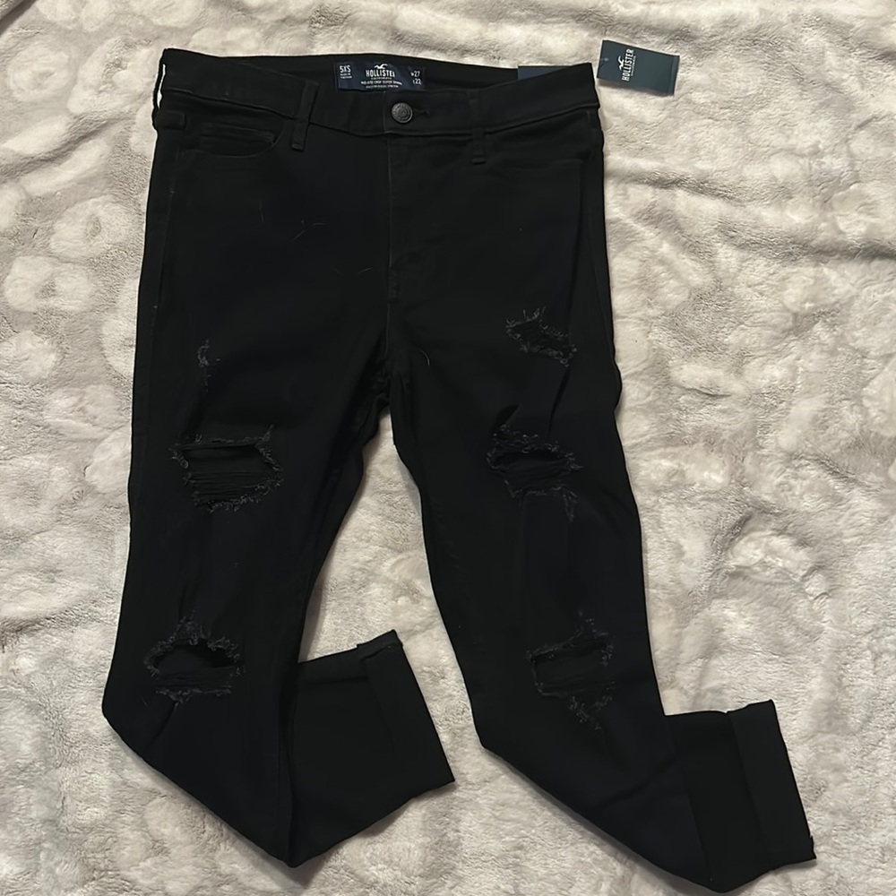 NWT Hollister Mid Rise Crop Super Skinny Black Distressed Jeans Size 27.…
